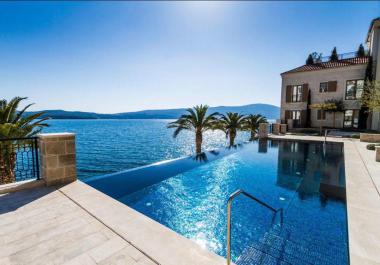 Exklusive Wohnung in Porto Montenegro Tivat zum Verkauf mit 2 Schlafzimmern Meerblick