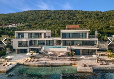 Haus in Tivat