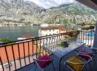 Atemberaubende 115 m2 große Maisonette mit Meerblick und 3 Schlafzimmern in Muo: Lebe deinen Traum in Kotor