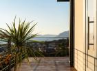 Traumhafte 240 m2 Villa in Tivat mit Pool und herrlichem Meerblick