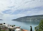 Sonnige moderne 44 m2 Wohnung in Herceg Novi mit Panoramablick