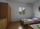 Exklusive Strandvilla in Kostanjica mit 4 Apartments: Minihotel mit Strand