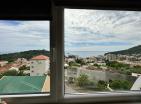 Meerblick 44 m2 Wohnung in Petrovac mit Terrasse