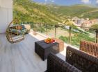 Atemberaubender Meerblick 102 m2 Penthouse in Bečići mit geräumiger Terrasse direkt am Meer