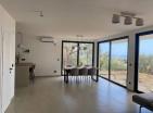 Exklusive 170 m2 Villa mit Pool und Meerblick in Bar