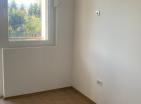 Bezugsfertige neu möblierte 57 m2 Wohnung in Podgorica mit grünem Park