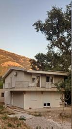 Neues Haus mit vier Schlafzimmern in Sutomore mit Terrassen und Bergblick