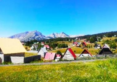 Blick auf die Berge 300 m2 Grundstück bereit für den Traumhausbau