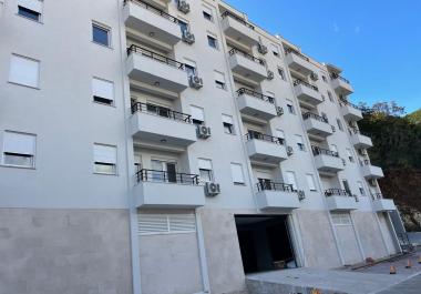 Wohnung 45 m2 in Budva mit 1 Schlafzimmer in einem Neubau 8 min zum Strand