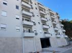 Meerblick 45 m2 Wohnung in einem Neubau in Budva 8 min zum Strand