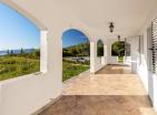 Atemberaubender Panoramablick auf das Meer 249 m2 Haus in Blizikuće als Mini-Hotel