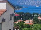 Luxuriöses 450 m2 großes Haus am Meer in Kotor mit herrlichem Blick auf die Bucht und Pool