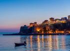 Luxuriöses 5 * Hotel in Ulcinj mit herrlichem Blick, Pool und Restaurant zu verkaufen