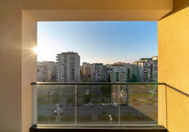 Die Wohnung in der Bar mit zwei Schlafzimmern und Blick auf die Stadt